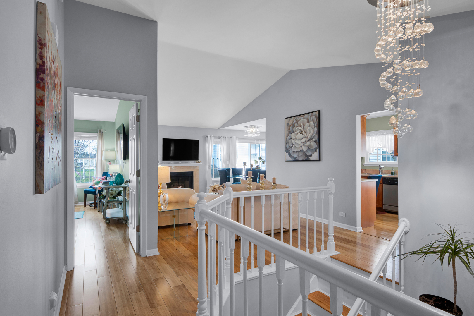 1903 Quaker Hollow Lane Streamwood, IL 60107 - Photo 4 of 34