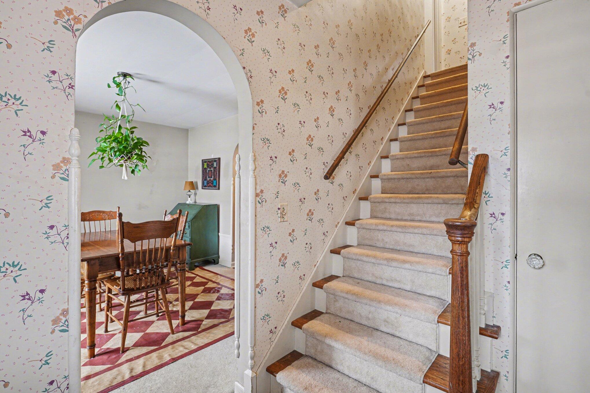 2006 Centerridge Road Kalamazoo, MI 49008 - Photo 17 of 25 018_dsc09452_681