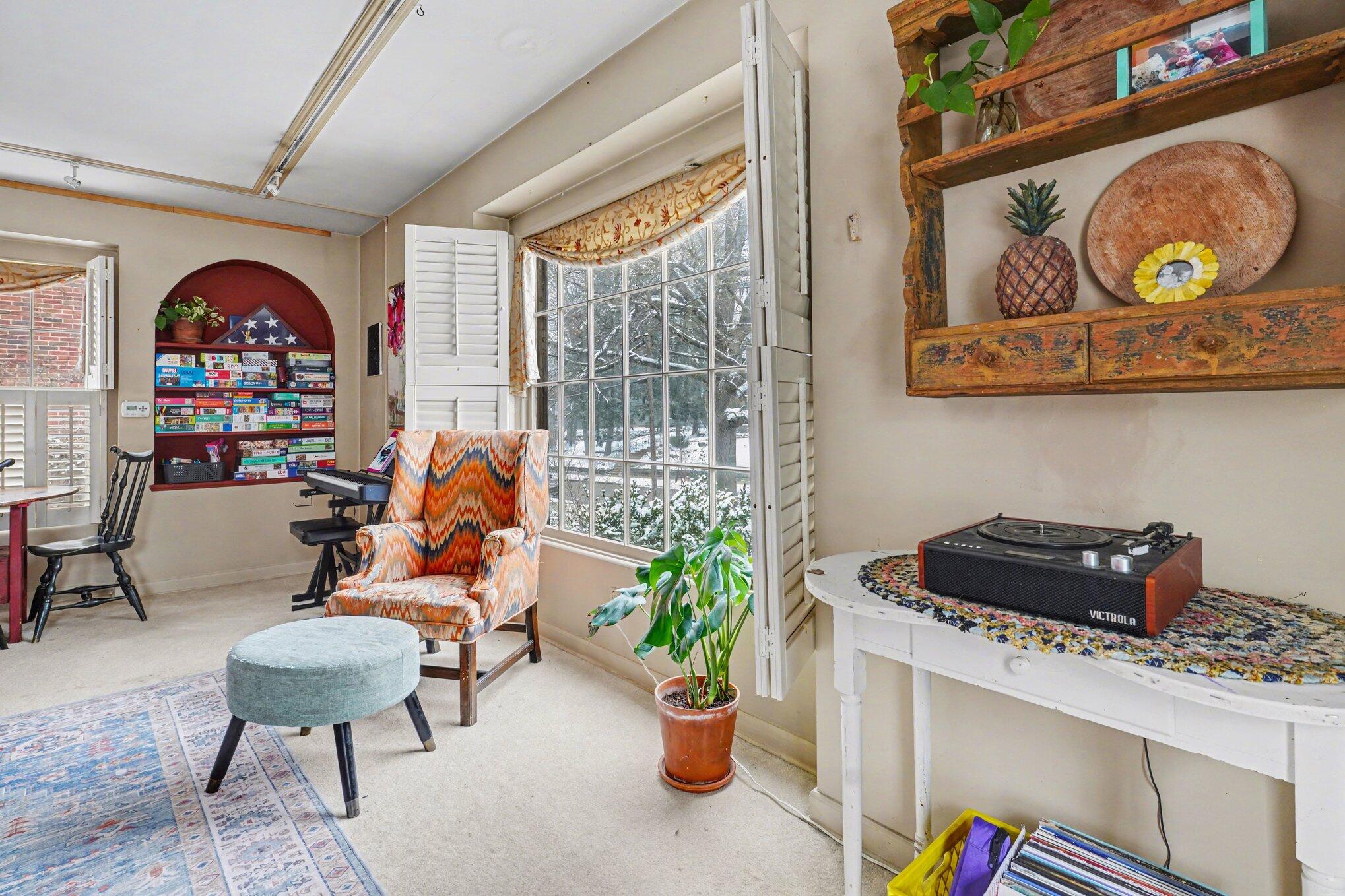 2006 Centerridge Road Kalamazoo, MI 49008 - Photo 7 of 25 008_dsc09367_517