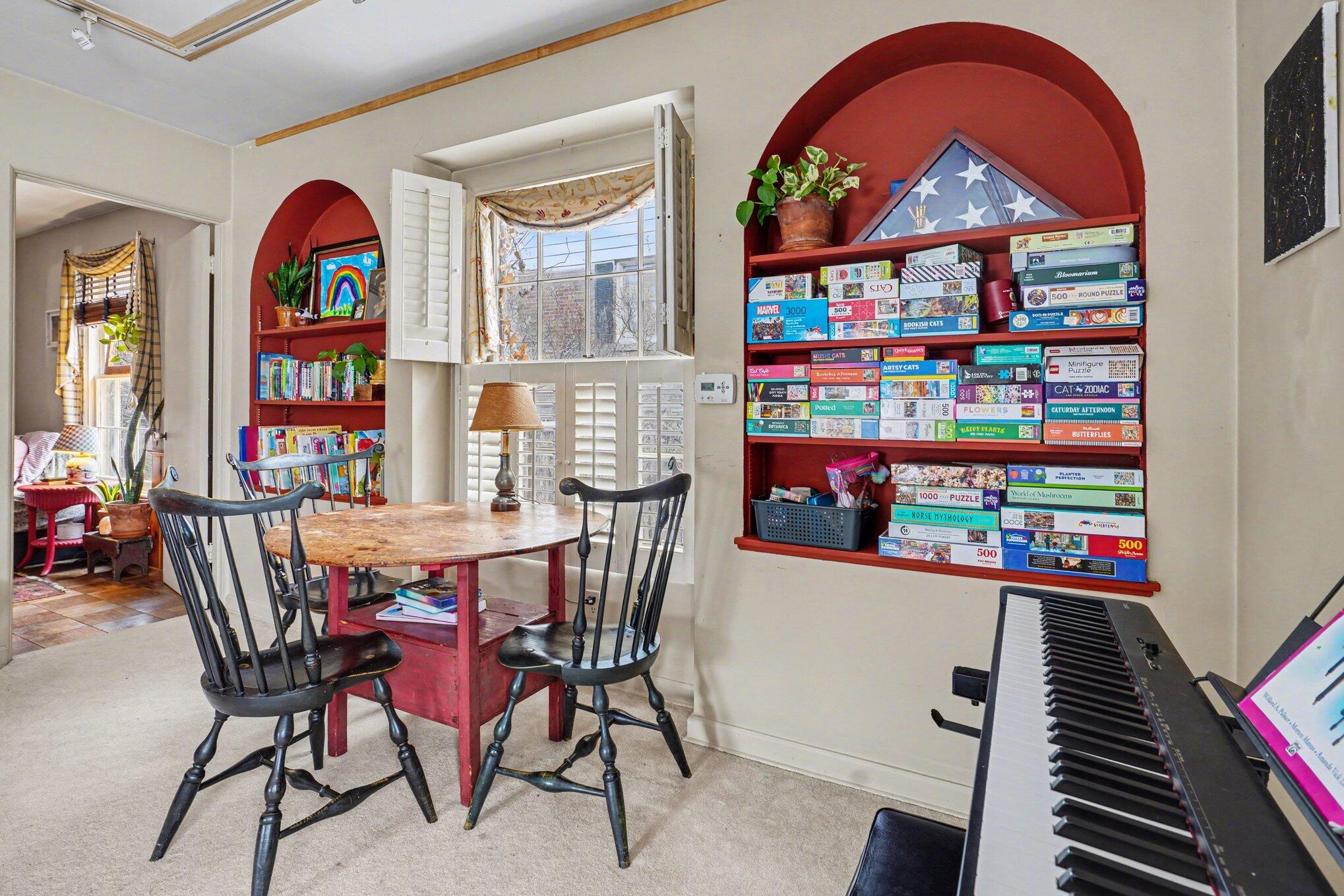 2006 Centerridge Road Kalamazoo, MI 49008 - Photo 9 of 25 010_dsc09392_738