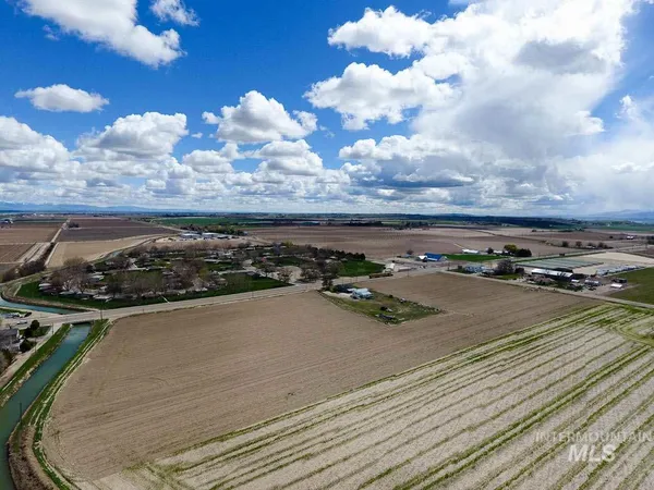 $2,875,000 | 20523 Highway 95, Wilder, ID 83676