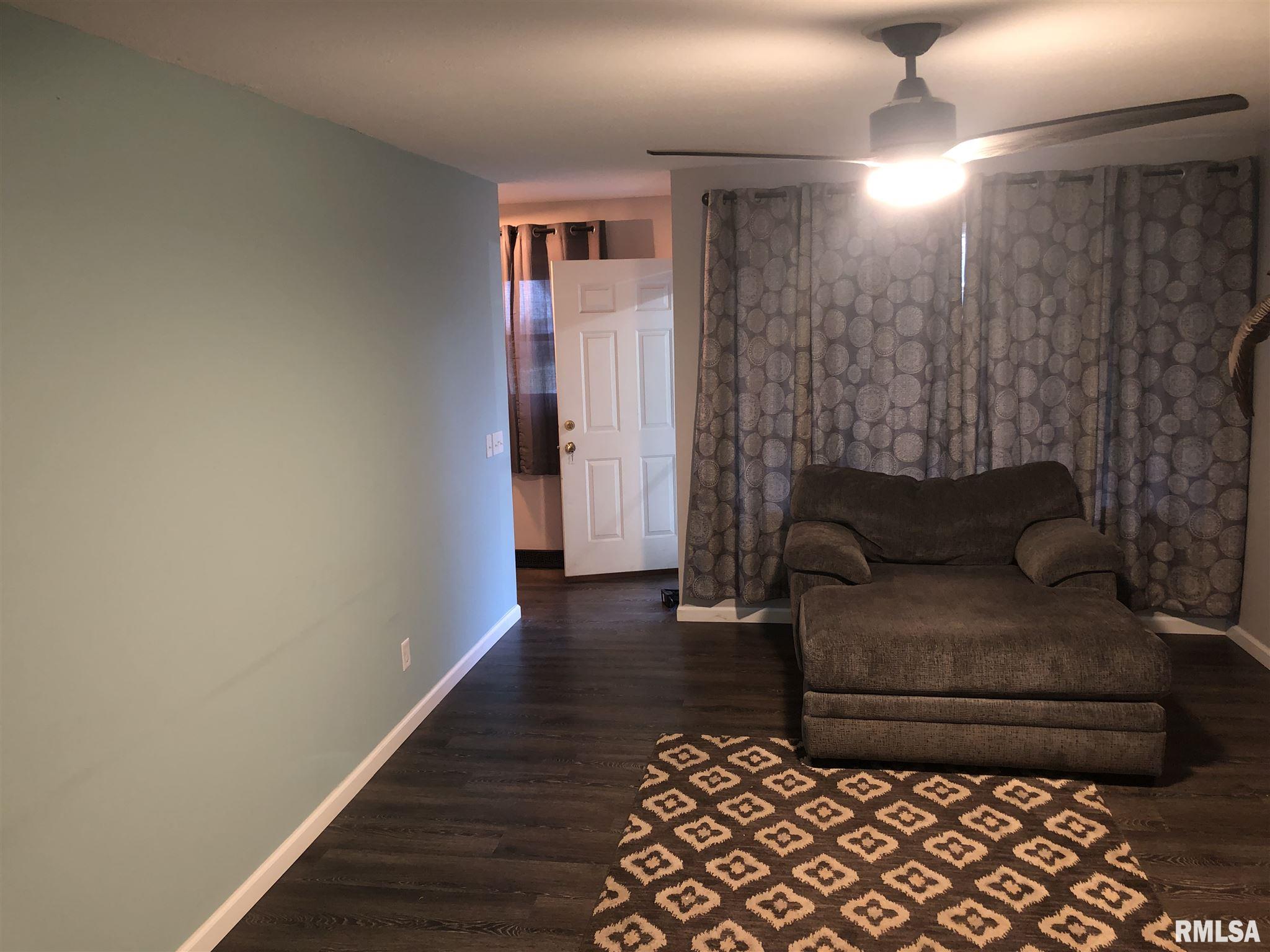 626 Deerfield Road Chatham, IL 62629 - Photo 9 of 20 Gallery Image 9
