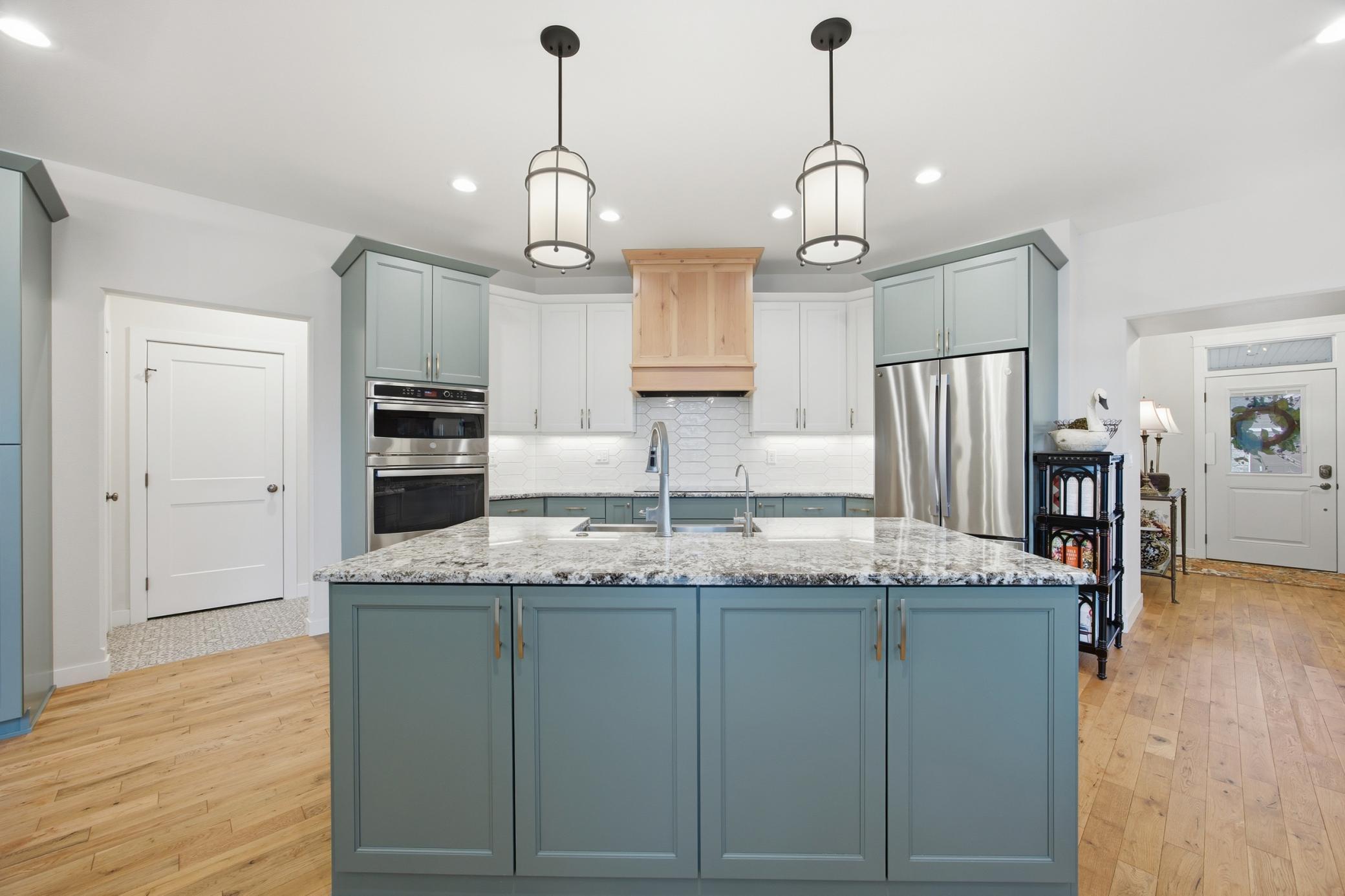 818 Rania Way West West Fargo, ND 58078 - Photo 9 of 62