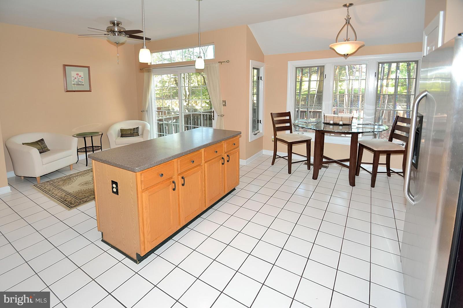 3632 Ransom Place Alexandria, VA 22306 - Photo 14 of 27 Kitchen