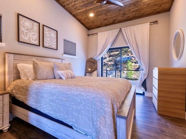 4468 Chapel Road Graham, TX 76450 - Photo 29 of 40 2nd Level Guest Room