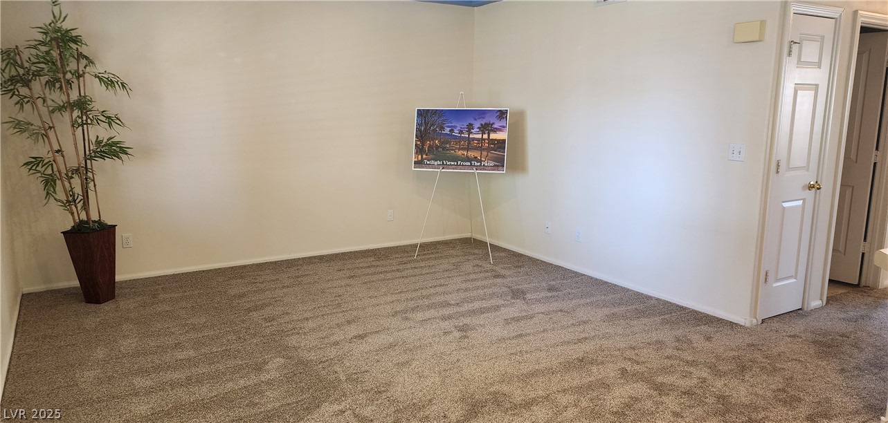 518 Turtleback Road, Unit C Mesquite, NV 89027 - Photo 25 of 73 Living Room
