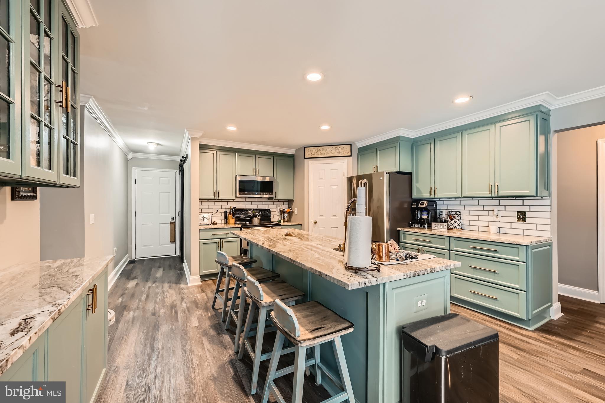 523 North Patuxent Road Odenton, MD 21113 - Photo 10 of 41 Kitchen Island