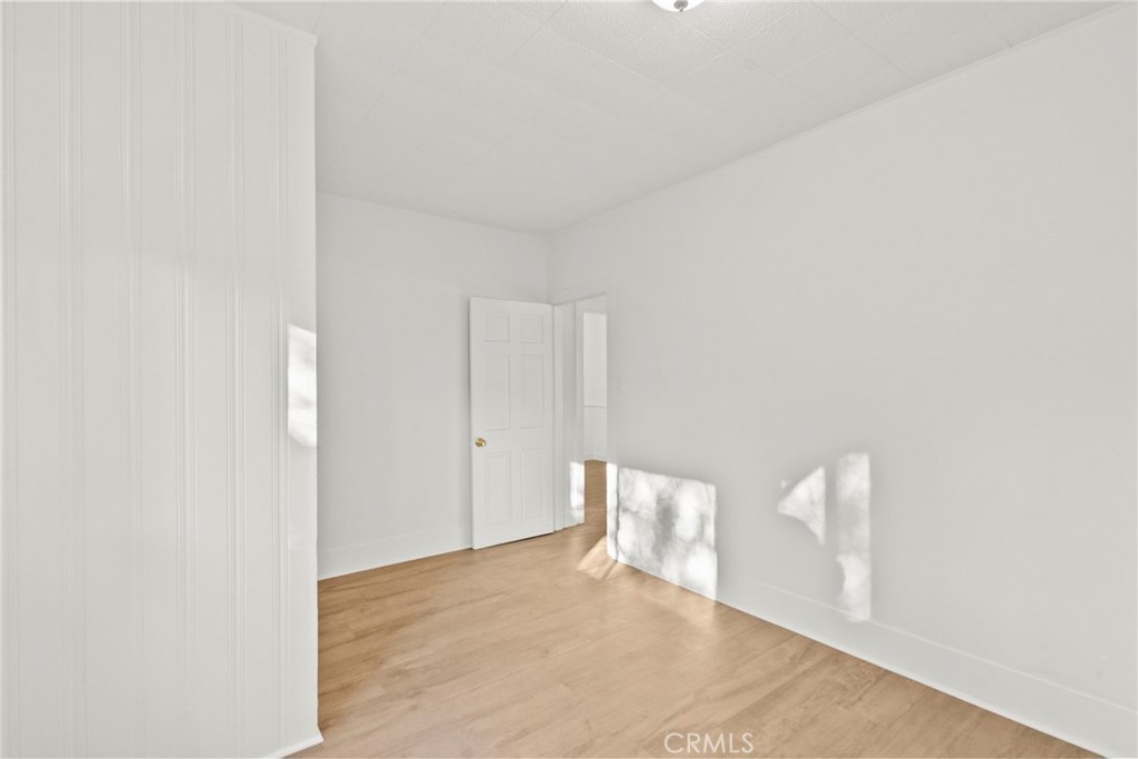 30541 Hasley Canyon Road Castaic, CA 91384 - Photo 9 of 31 a view of an empty room