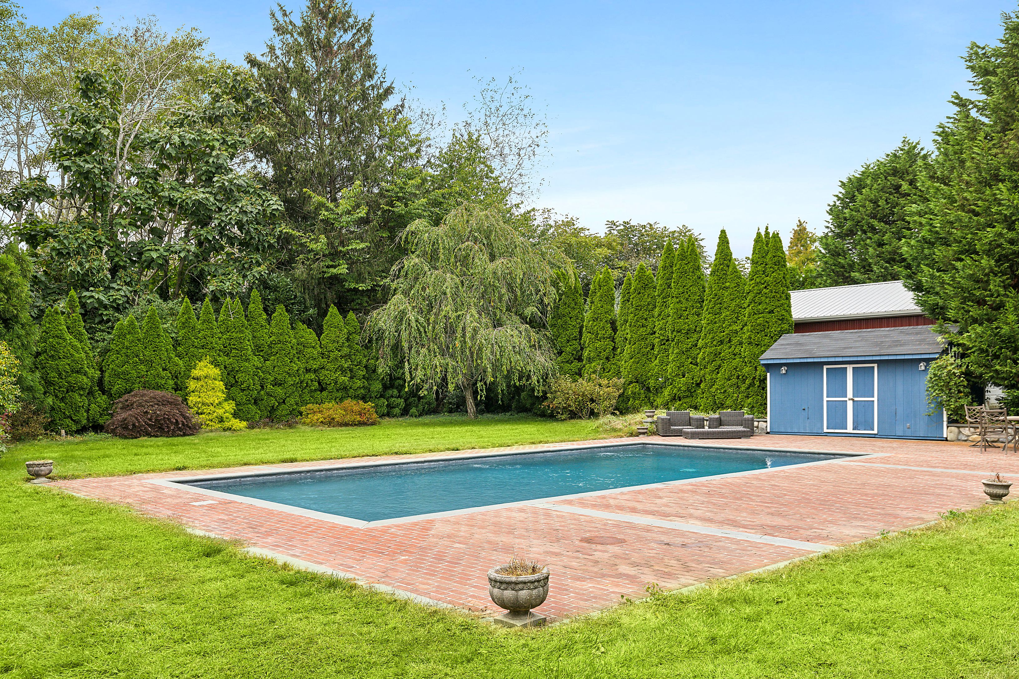 573 North Sea Mecox Road Southampton, NY 11968 - Photo 4 of 29