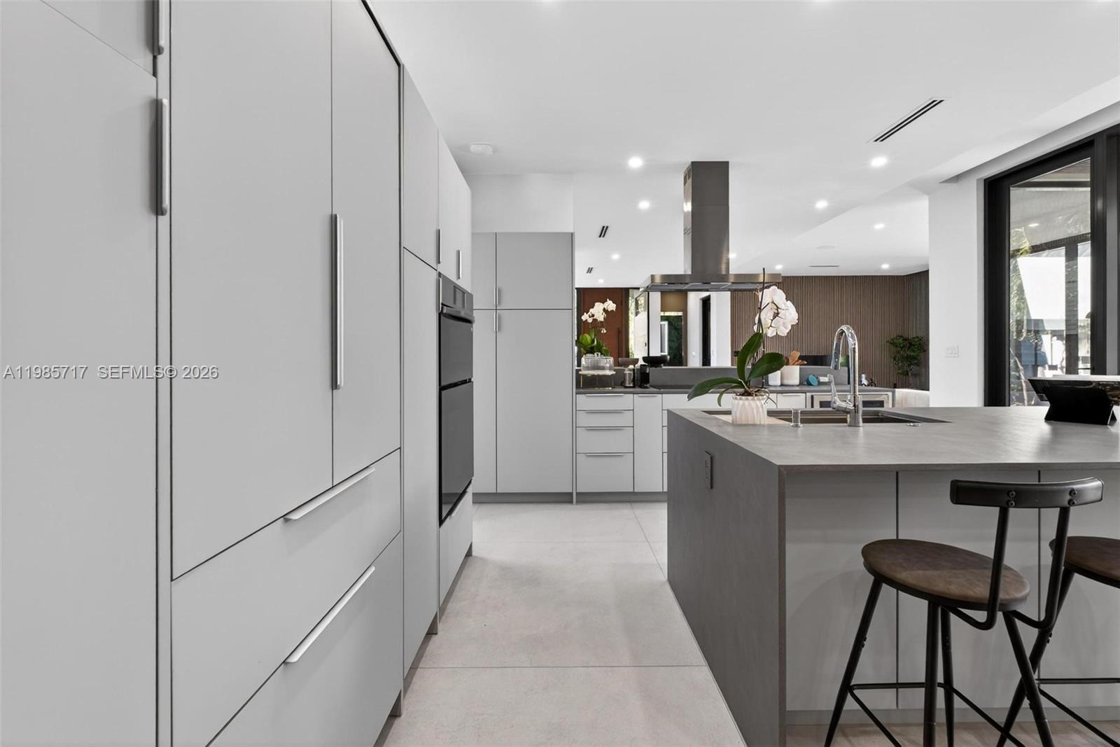 234 Southwest 22nd Road Miami, FL 33129 - Photo 23 of 94
