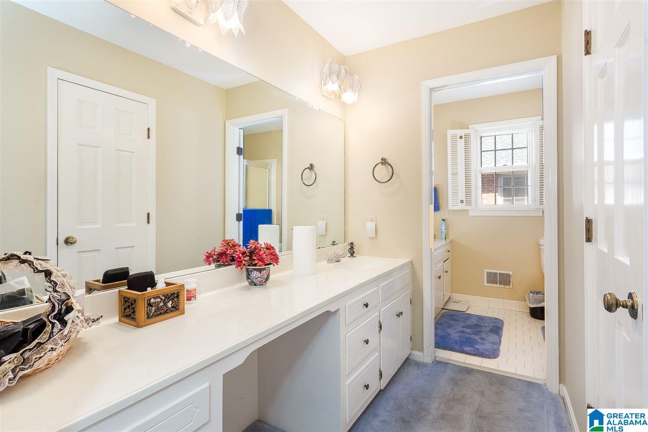 744 Hillyer High Road Anniston, AL 36207 - Photo 12 of 37