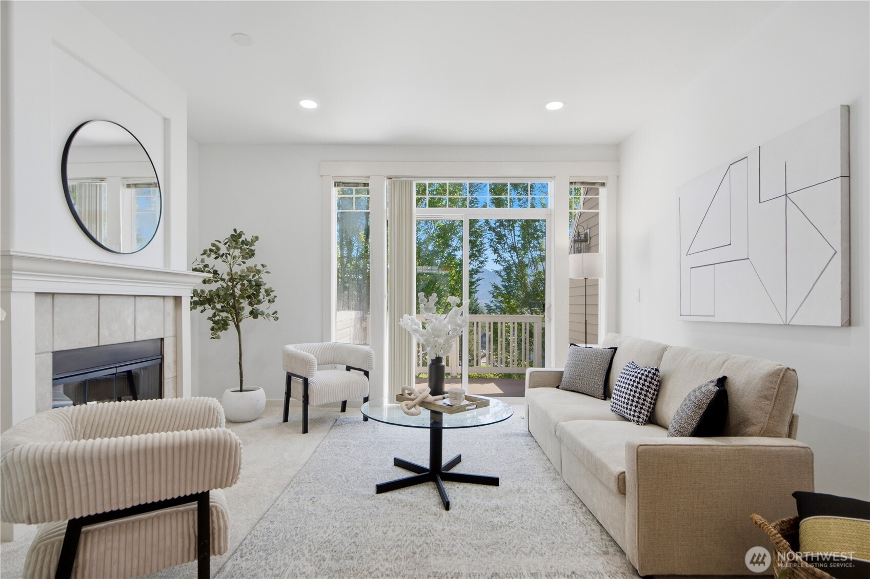 23120 Southeast Black Nugget Road, Unit C3 Issaquah, WA 98029 - Photo 2 of 24