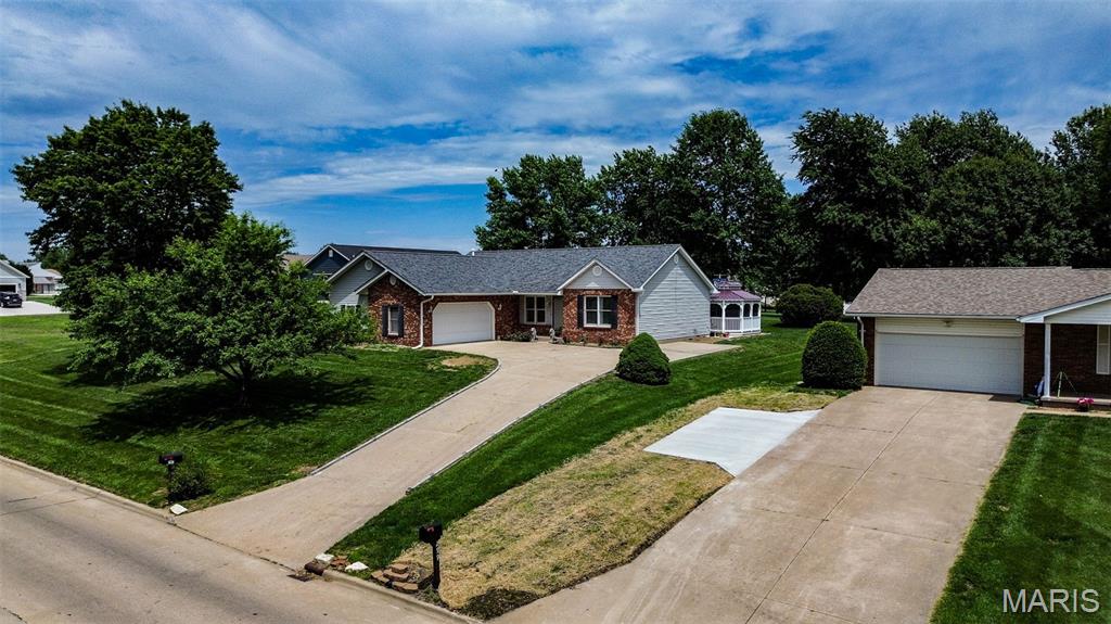 297 Maple Summit Road Jerseyville, IL 62052 - Photo 9 of 79