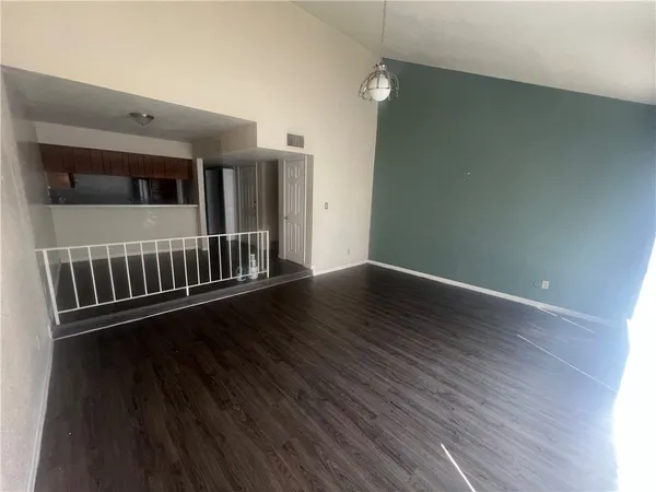 $1,195 | 3725 Thornberry Court, Unit 3731, Corpus Christi, TX 78415