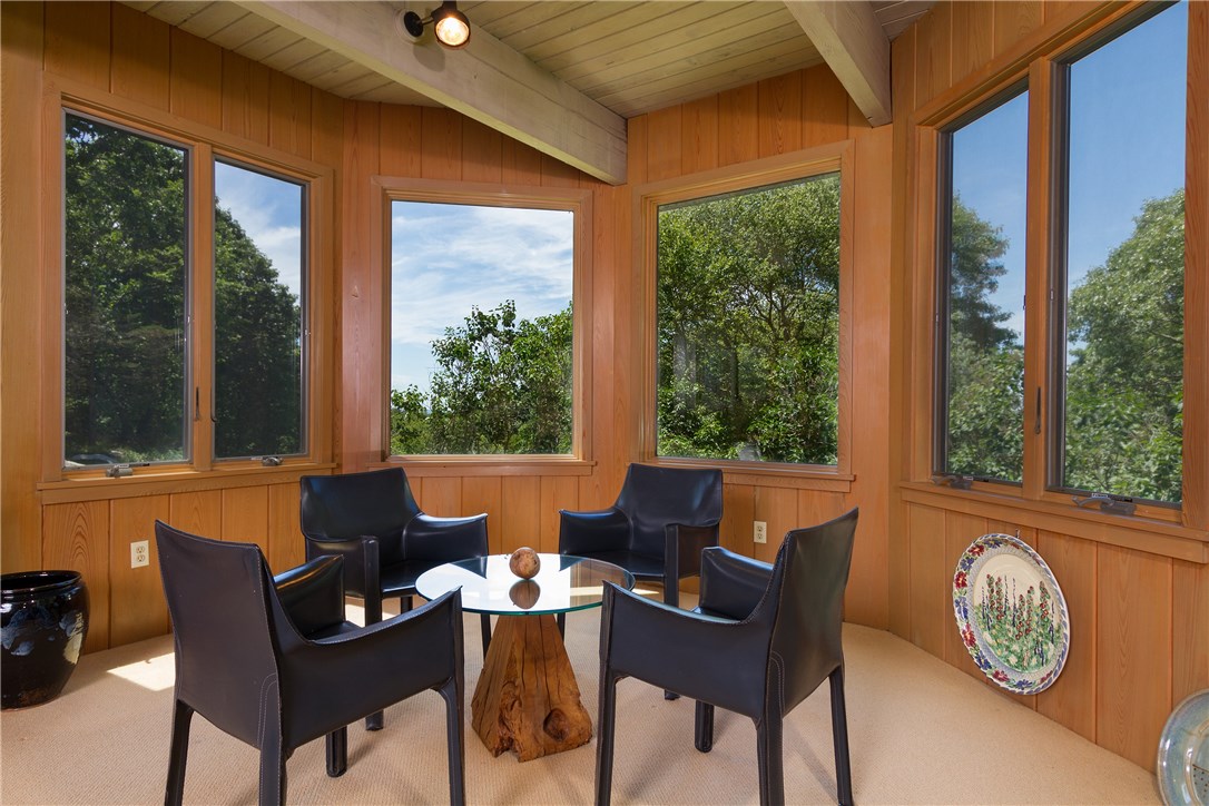 10 Bottom Ridge Westerly, RI 02891 - Photo 10 of 38