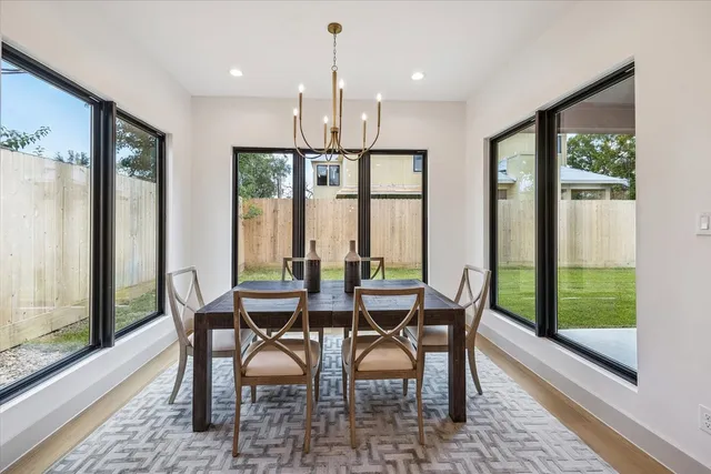 $1,599,000 | 1341 Candlelight Lane, Houston, TX 77018