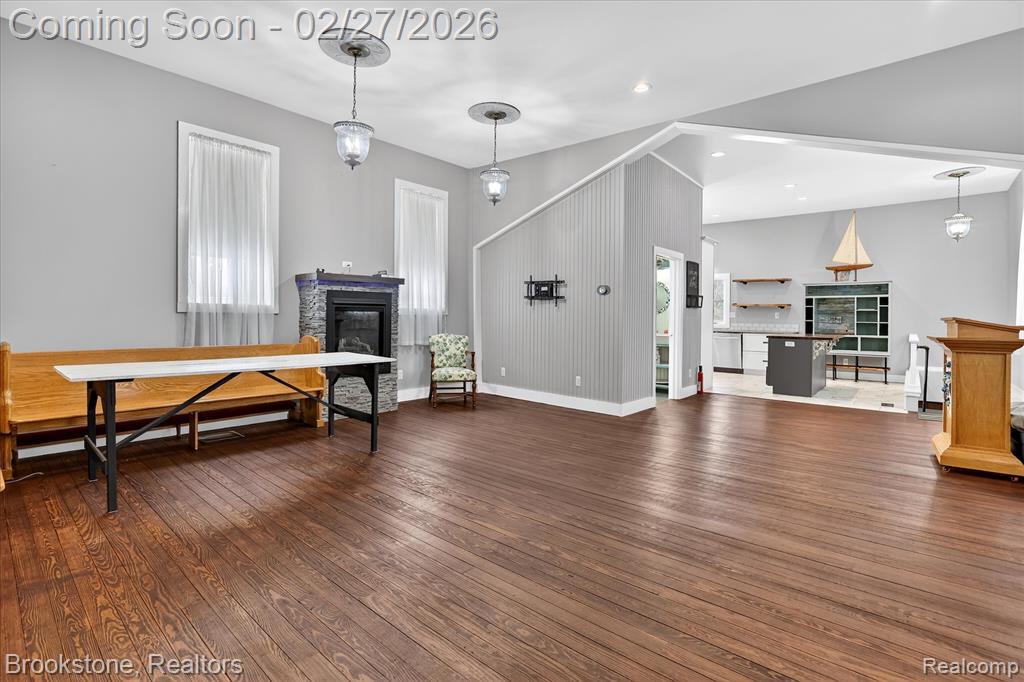 2450 North Lakeshore Road Carsonville, MI 48419 - Photo 5 of 27