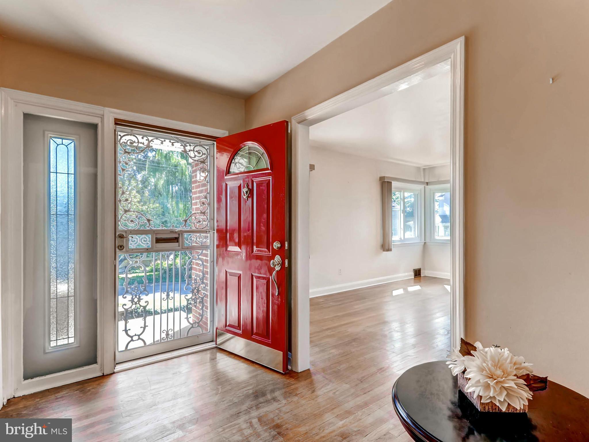 6100 Ridgeview Avenue Baltimore, MD 21206 - Photo 4 of 30 Front entrance