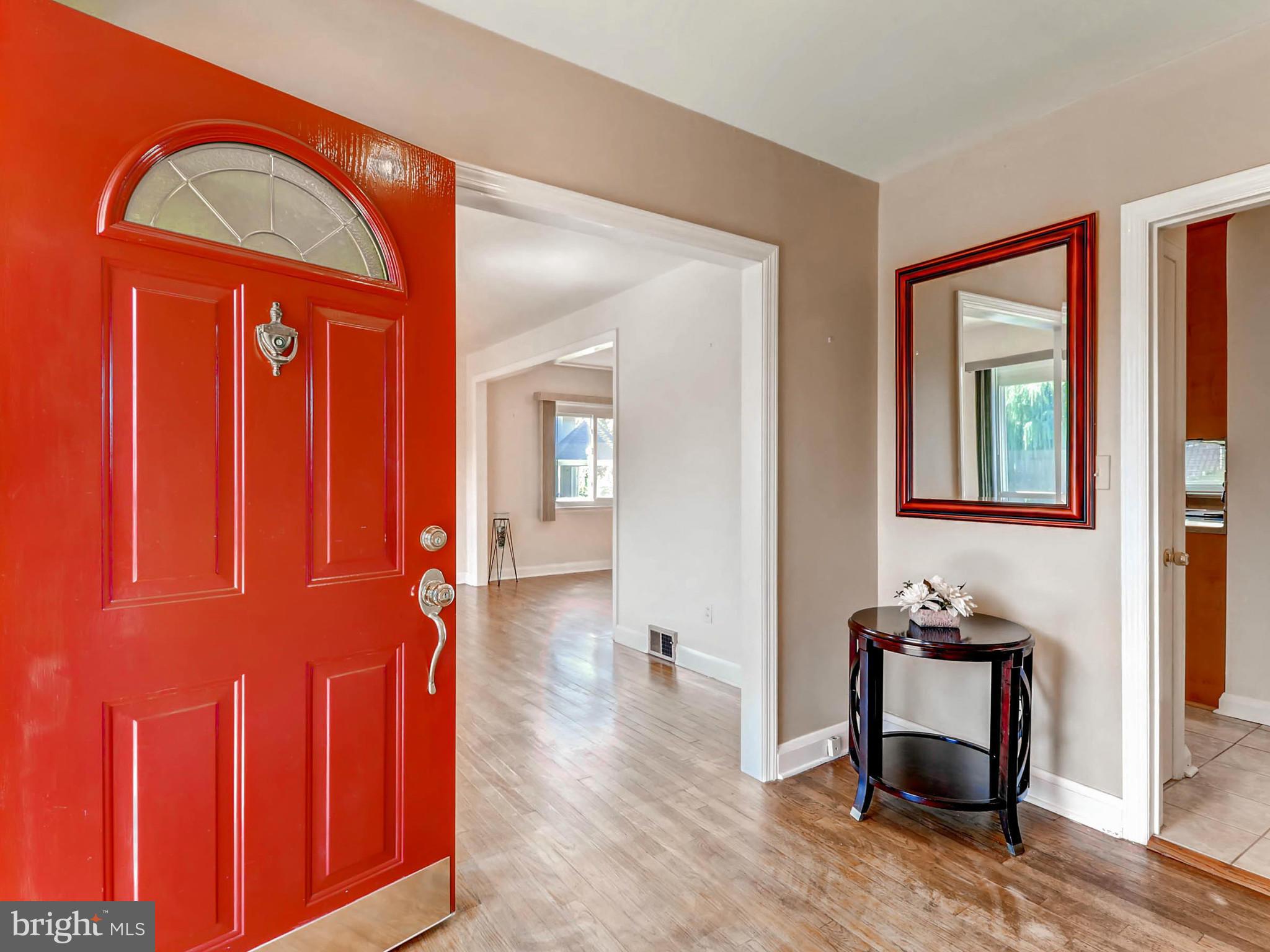 6100 Ridgeview Avenue Baltimore, MD 21206 - Photo 5 of 30 Front entrance