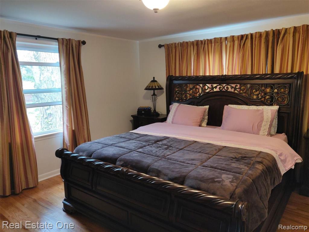 32064 Bonnet Hill Road Farmington Hills, MI 48334 - Photo 11 of 29