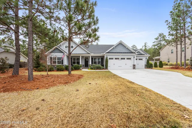 $635,000 | 822 Winston Pines Drive, Aberdeen, NC 28315