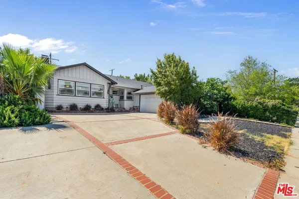 $1,150,000 | 16852 Citronia Street, Northridge, CA 91343