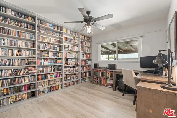 $1,150,000 | 16852 Citronia Street, Northridge, CA 91343
