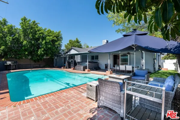 $1,150,000 | 16852 Citronia Street, Northridge, CA 91343