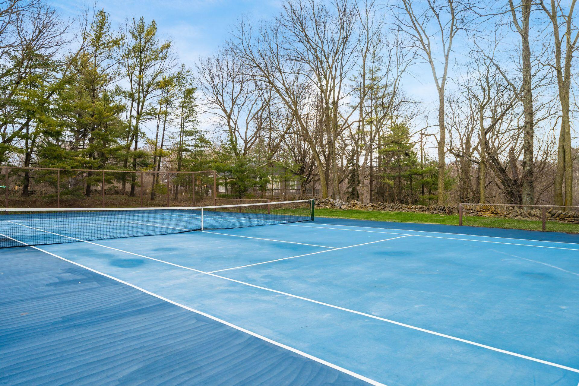6028 Dublin Road Dublin, OH 43017 - Photo 70 of 91 Tennis Court