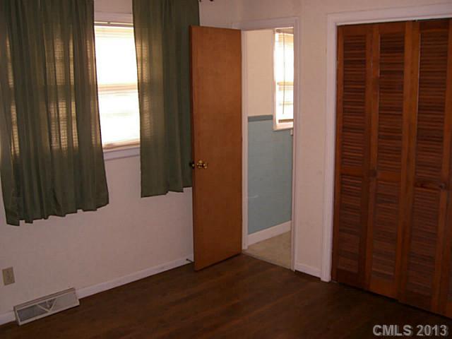1014 North Post Road Shelby, NC 28150 - Photo 4 of 10 Gallery Image 4