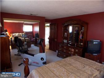1230 Nolen Road Roslyn, PA 19001 - Photo 8 of 10 Bedroom - Main