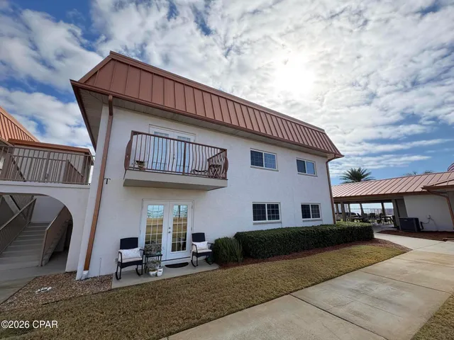 $1,850 | 2100 West Beach Drive, Unit T201, Panama City, FL 32401