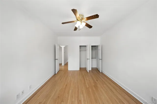 $898,888 | 59-58 69th Place | Maspeth