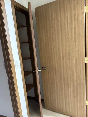 $898 | 611 Main Street South, Unit 201, Renville, MN 56284