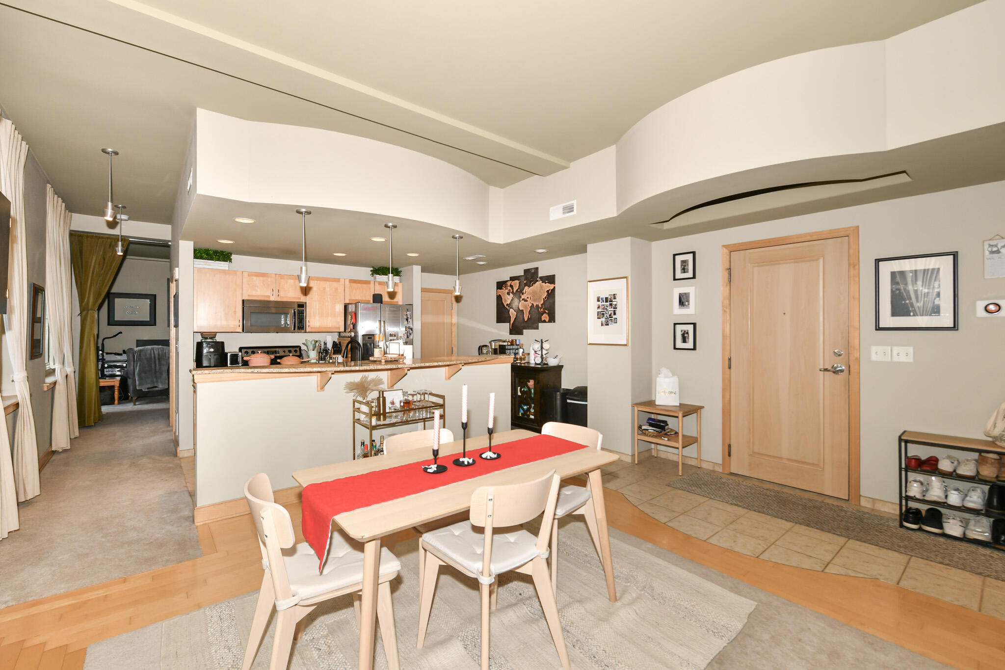 741 North Milwaukee Street, Unit 303 Milwaukee, WI 53202 - Photo 16 of 36 HEN_ (12)