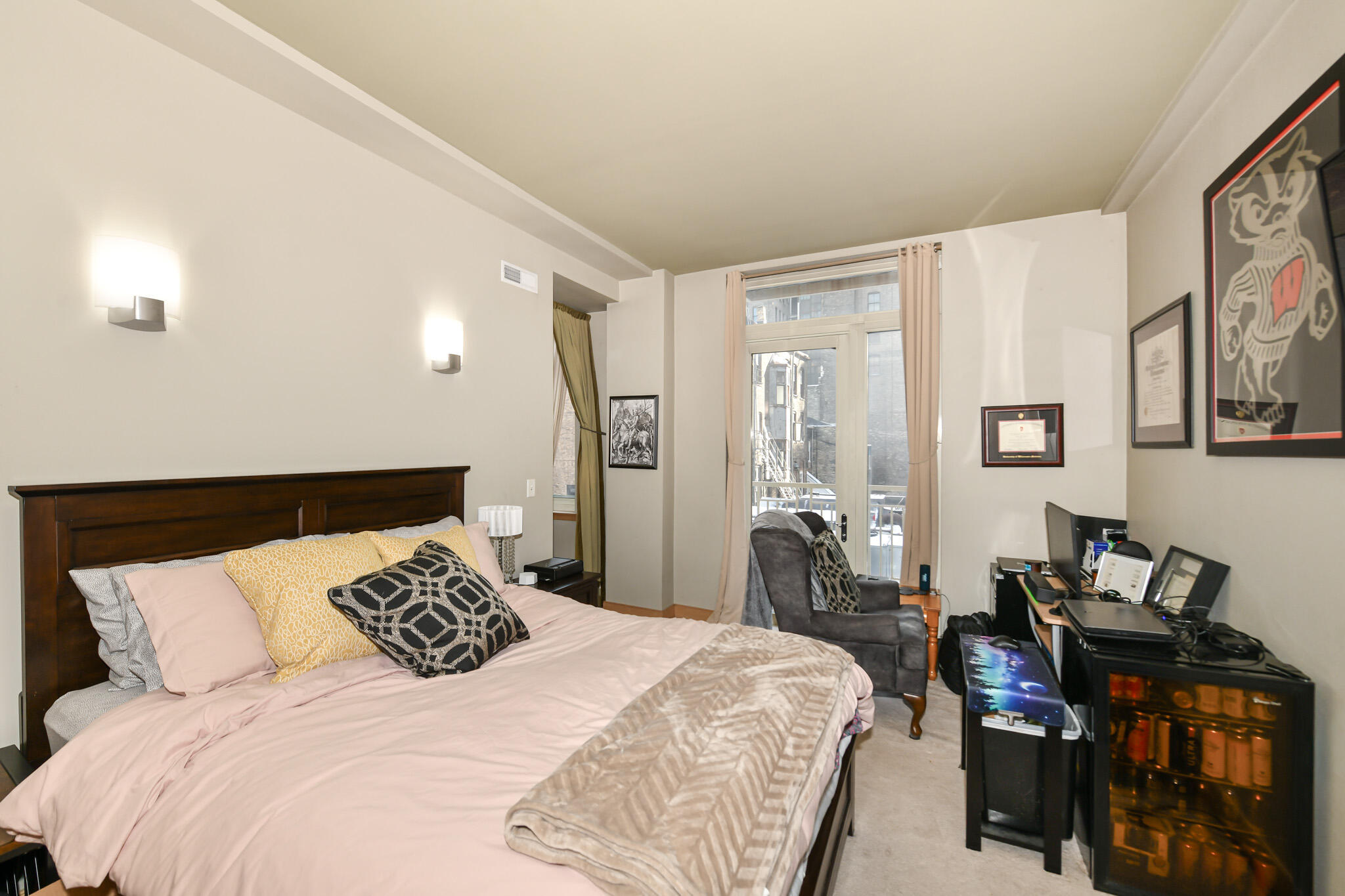 741 North Milwaukee Street, Unit 303 Milwaukee, WI 53202 - Photo 31 of 36 HEN_ (27)