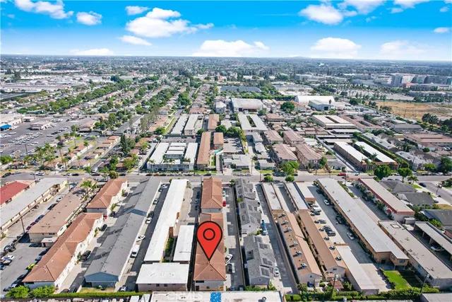 $640,000 | 9317 Elm Vista Drive, Unit 9, Downey, CA 90242