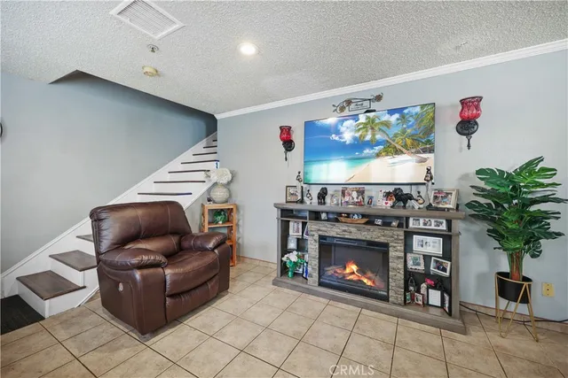 $640,000 | 9317 Elm Vista Drive, Unit 9, Downey, CA 90242