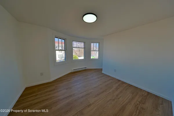 $2,700 | 318 West Main Street, Plymouth, PA 18651