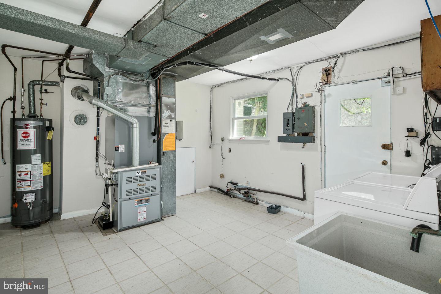 7948 Rolling Green Road Cheltenham, PA 19012 - Photo 21 of 24 Laundry Room