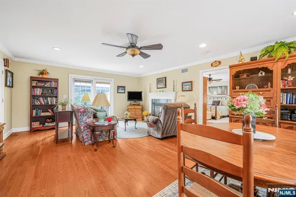 $1,299,900 | 4 Salter Drive, Montville, NJ 07045
