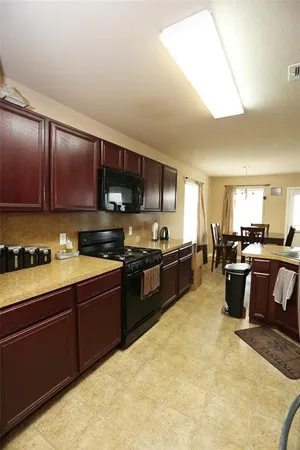 $1,925 | 9418 Cholla Hill Court, Houston, TX 77064