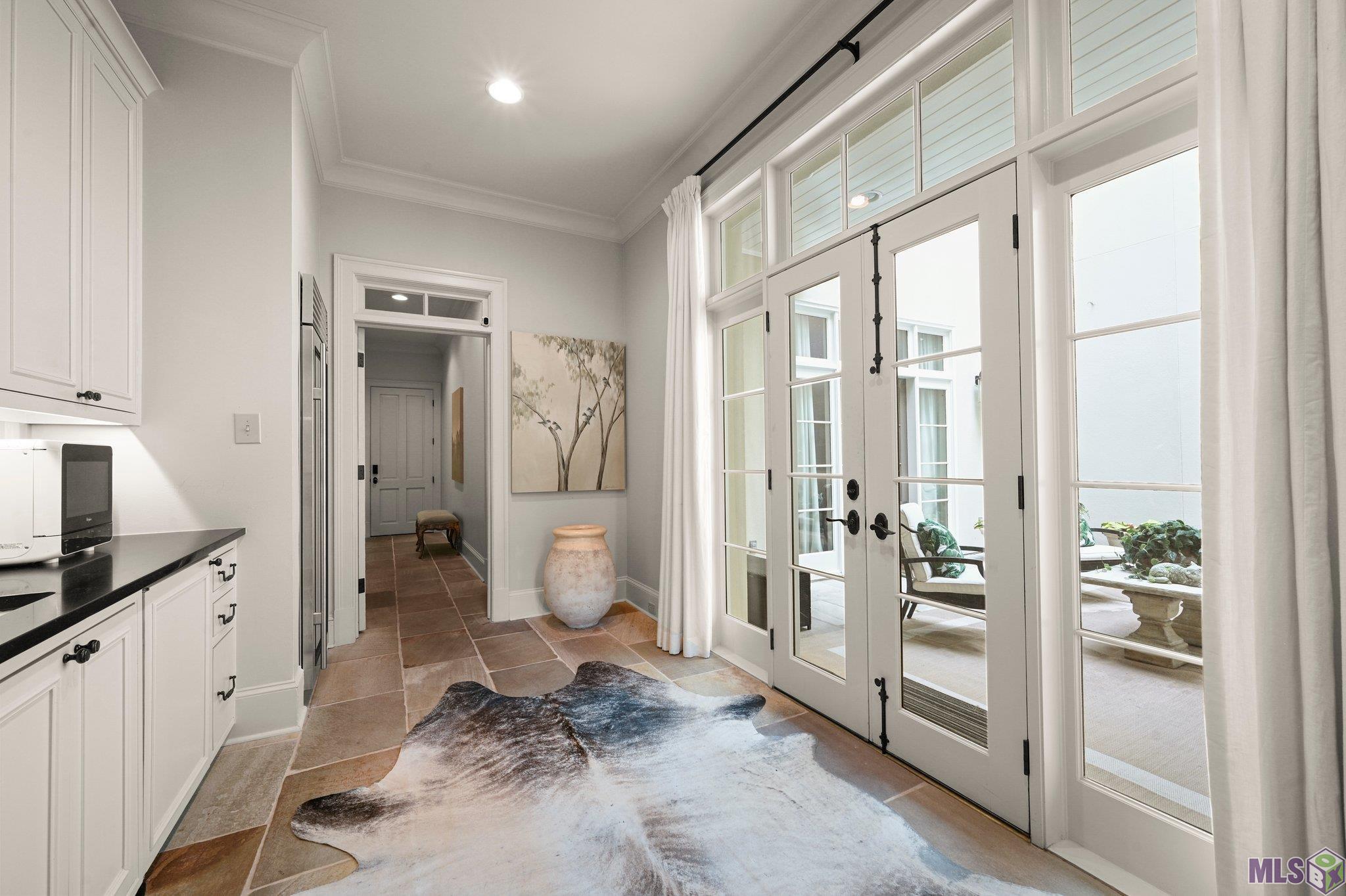 8 Country Club Place Baton Rouge, LA 70809 - Photo 14 of 60