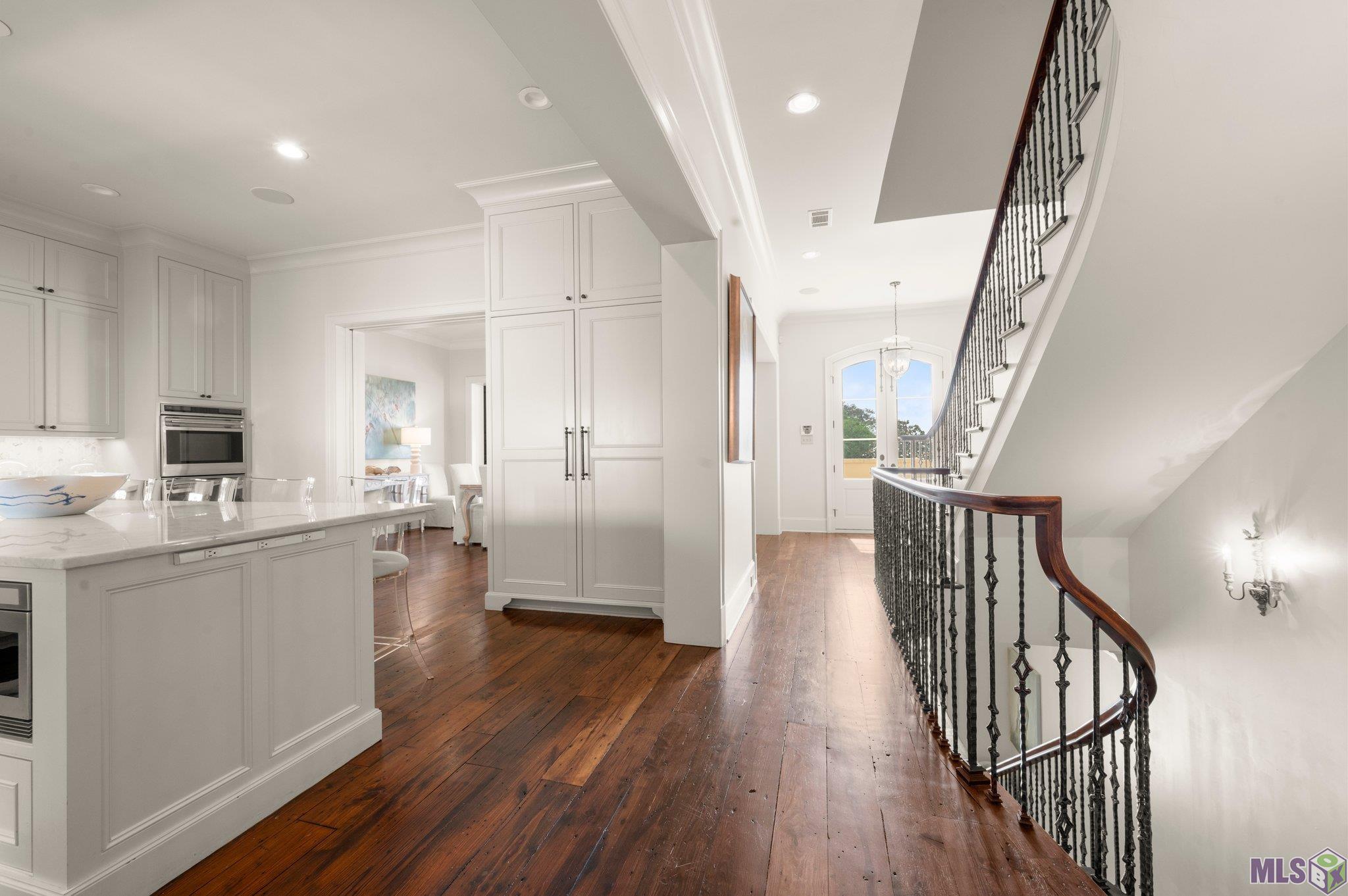 8 Country Club Place Baton Rouge, LA 70809 - Photo 18 of 60