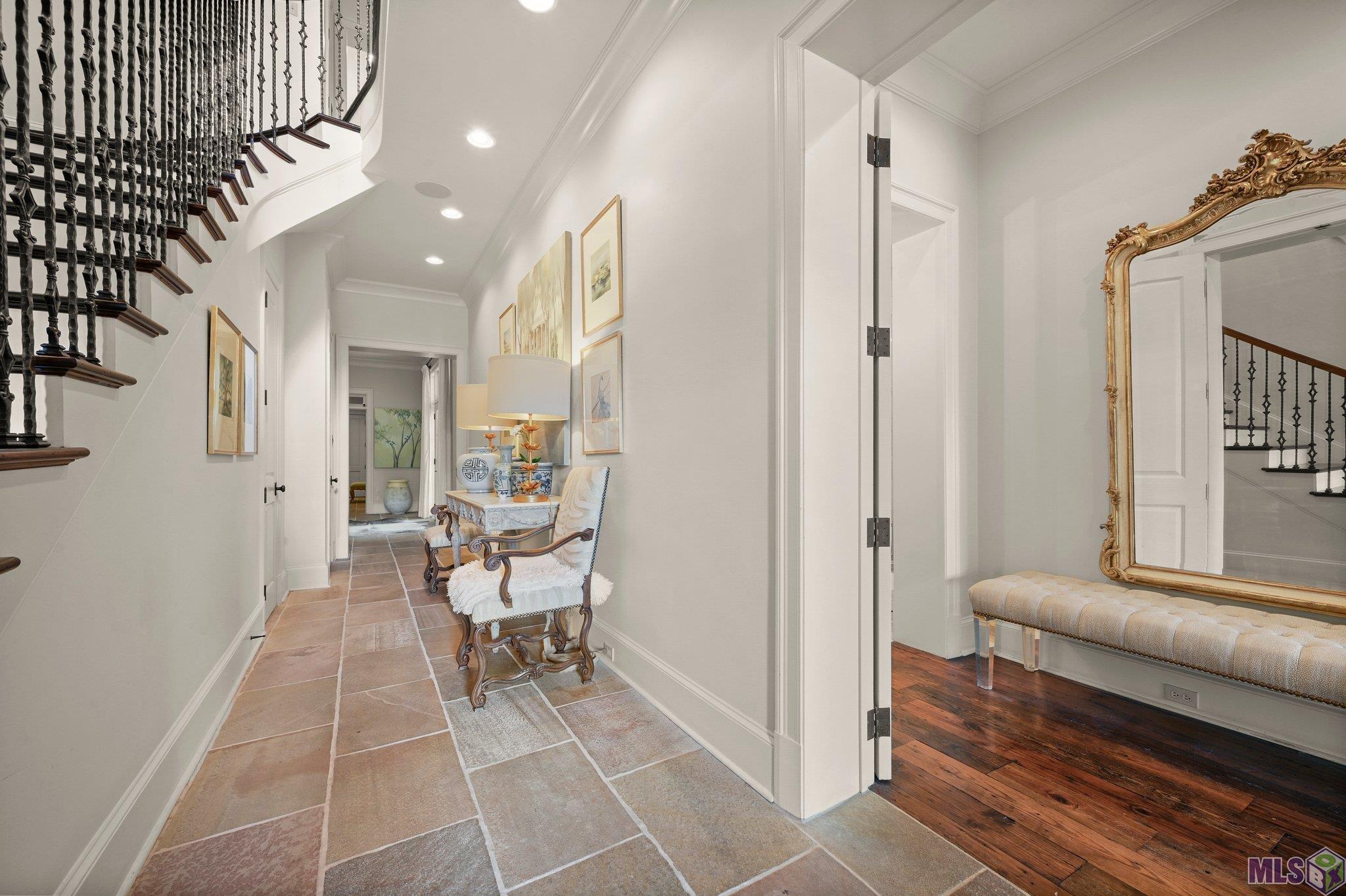 8 Country Club Place Baton Rouge, LA 70809 - Photo 7 of 60