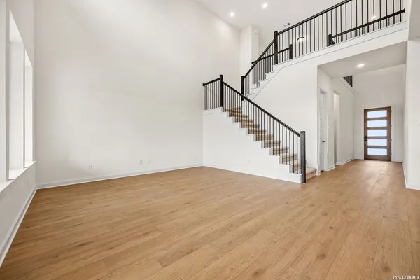 $3,400 | 212 Rambling Rpds Drive, Georgetown, TX 78628