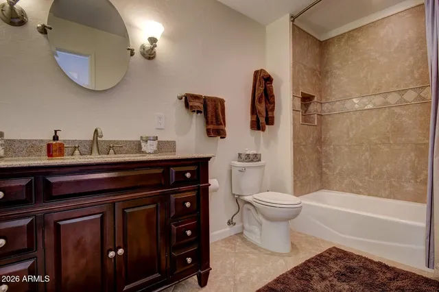 $1,600 | 6012 West Grovers Avenue, Unit B, Glendale, AZ 85308