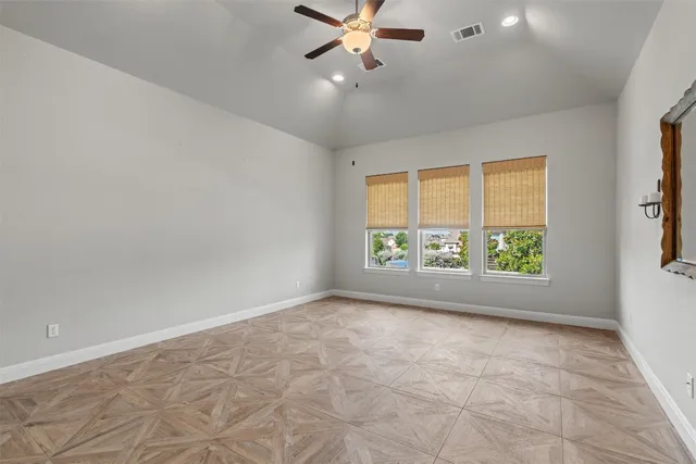 $3,600 | 201 Barefoot Park Lane, Georgetown, TX 78628