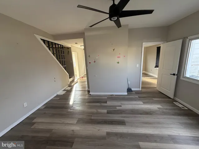 a view of an entryway