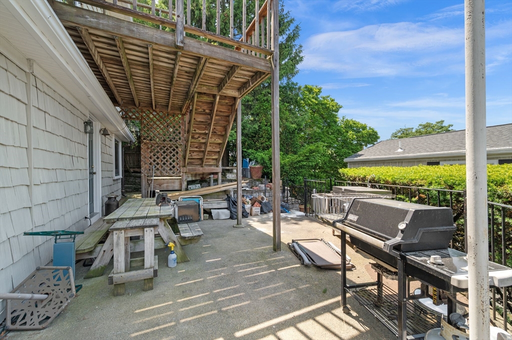 2 Togan Way Marblehead, MA 01945 - Photo 16 of 34